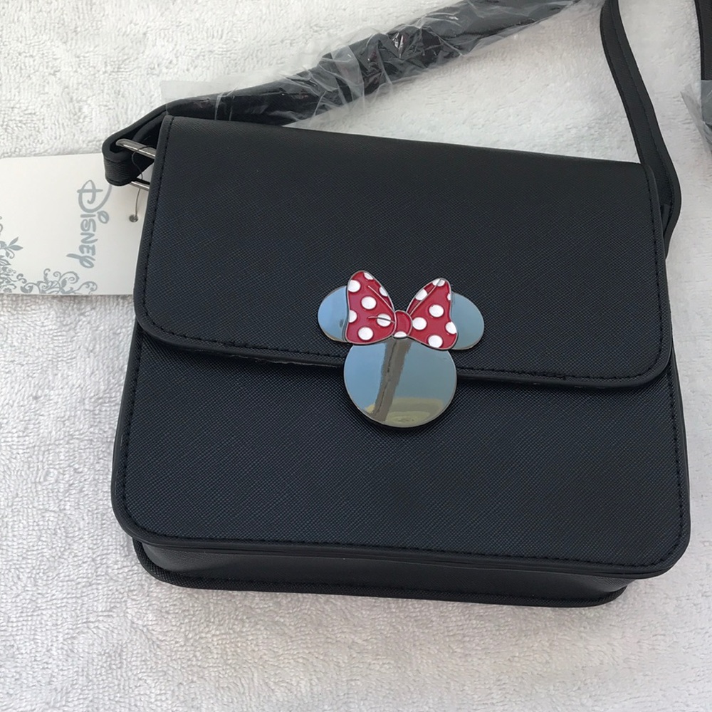 🌸Minnie Mouse crossbody purse🌸 - Picture 2 of 6